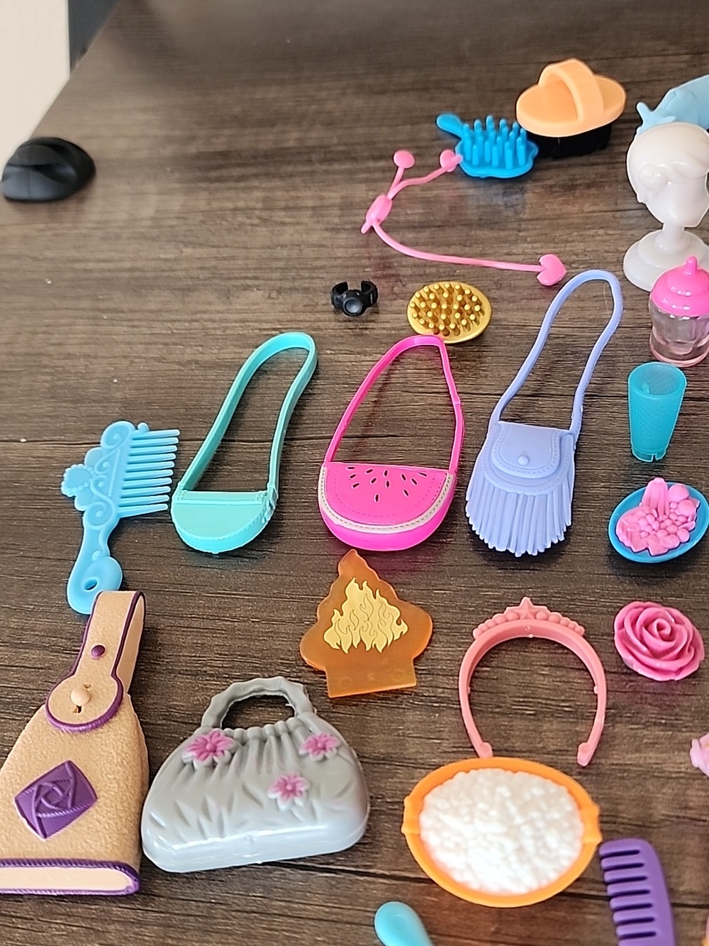 Assorted Small Toys - Picture 3 of 5